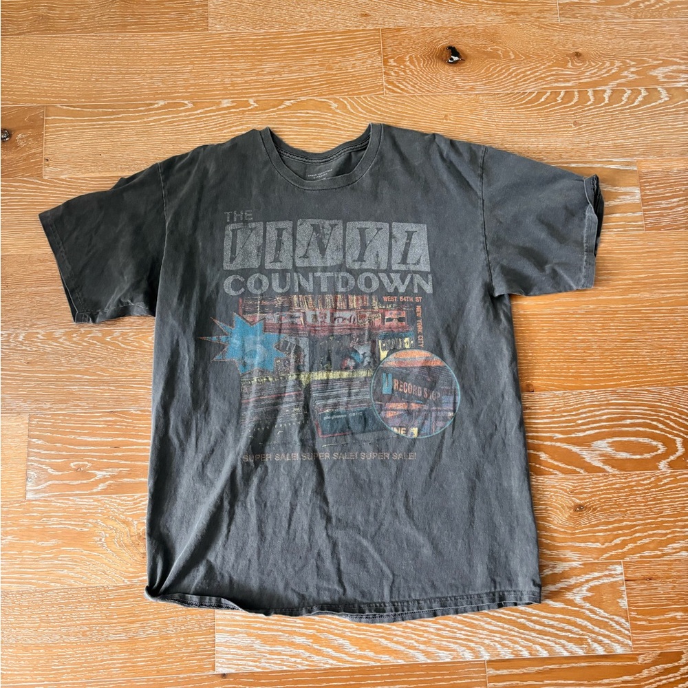 Urban Outfitters Graphic Gray Tee